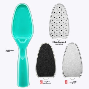 Kit de pédicure professionnel 8-en-1 : Râpe et éliminateur de callosités pour les pieds avec manche en plastique - Product Image 2