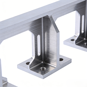 Services de fraisage et tournage CNC OEM, pièces en profilés d'aluminium, services de traitement CNC sur mesure, fournisseur de fabrication CNC - Product Image 3