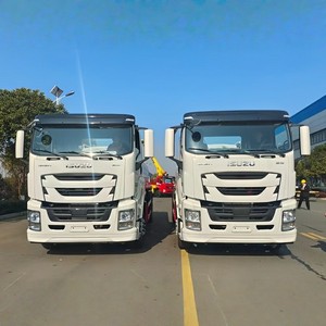Camion Compacteur à Ordures Diesel ISUZU GIGA 16m³ Ultra-High 4X2 pour la Collecte des Déchets à Vendre - Product Image 2