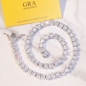 สร้อยข้อมือ/สร้อยคอแบบคิวบา ฮิปฮอป ประดับเพชรโมอิสซาไนต์ VVS รับรองโดย GRA เงินแท้ 925 ชุบทอง 18K ทรงบาแกตต์ เครื่องประดับคุณภาพสูง สำหรับทั้งชายและหญิง - Product Image 3