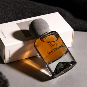 Botella de Perfume de Vidrio Vacía de Lujo con Base Cilíndrica, Logotipo Personalizado con Impresión en Seda, Tapa Esférica Gris Mate y Caja de Regalo - Product Image 1