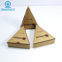 Boîte à pizza triangulaire en carton ondulé biodégradable et écologique, en gros, avec impression de logo personnalisé pour la vente à emporter