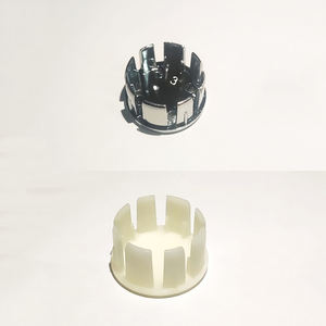 Cache-tige de douche de salle de bain en ABS, capuchon argenté 22 mm, moulé par injection, certifié ISO9001, couleurs personnalisées - Product Image 1