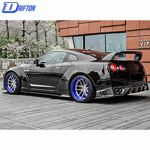 Juego de faldones laterales de fibra de carbono estilo CMST para Nissan GTR R35 Kit de carrocería - Product Image 4