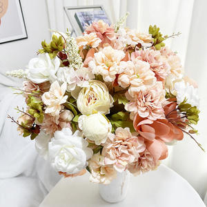 Ramo de Flores de Seda Romántico y Soñador, Peonías y Rosas Blancas y Rosas Mezcladas, Hecho a Mano, Alta Simulación, Arreglo Floral Otoñal para Bodas - Product Image 2