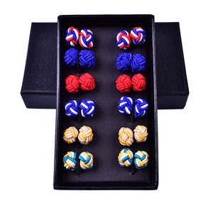 Set di <span class=keywords><strong>gemelli</strong></span> con nodo di seta all'ingrosso 6 paia confezionati in una scatola regalo nera - Product Image 2