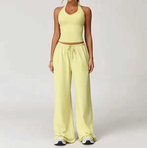 Ensemble de yoga 2 pièces pour femme : haut court dos nu à col rond et pantalon large taille haute élastique, respirant, couleur unie, sans couture - Product Image 3