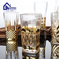 Vente en gros ensemble de cruches en verre 7 pièces bouilloire de luxe personnalisée et pichet en verre pour boisson froide ensemble pour le dîner et la verrerie de maison
