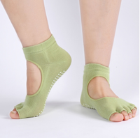 DIBEIREN Chaussettes d'exercice à pois en PVC Revêtement en caoutchouc Chaussettes antidérapantes pour yoga/barre/pilates Bas de saison d'automne pour le sport et le fitness