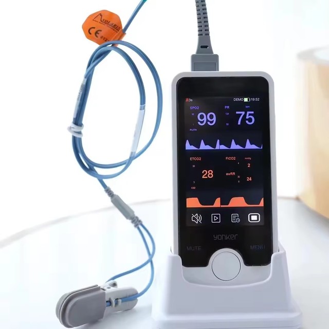 Portable Digital Handheld Pulse Oximeter Veterinary Instrument Multi-parameter Vital Signs Monitor