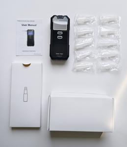 Brandstofcelsensor Blaastest Alcoholtester <span class=keywords><strong>2</strong></span>,0" LCD-scherm <3s Snelle respons CE-gecertificeerd 50 testregistraties ACT UDE-FA30-model - Product Image 1