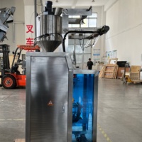 Machine d'emballage automatique de sachets pour poudres, granulés et liquides, avec remplisseur à vis sans fin pour épices, sucre, café, thé, sauces, jus, huiles et pâtes