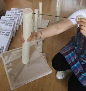 Relipet toptan kedi tırmanma çerçeve kedi tırmalama sütunu kedi ağaçları küçük bir asılı top ile - Product Image 5