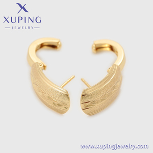 XUPING Joyería de Moda, Pendientes Huggie de Cobre Chapado en Oro de 14K, Joyería de Lujo Minimalista para Mujer, Novia, Dama - Product Image 5