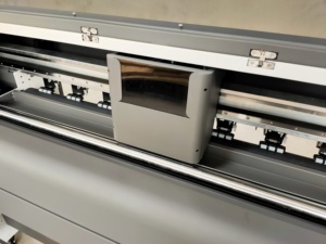 Impresora de Banderas de Alta Velocidad de Una Sola Cara I1600 A1, Impresora de Sublimación de 1320 mm de Ancho para Impresión de Telas de Banderas y Pancartas - Product Image 6