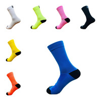 Chaussettes de compression sportives unisexe en nylon à motif uni, avec revers tricoté, mi-mollet, 8 couleurs, pour la course, le cyclisme et le basketball