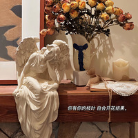 Ornement en résine d'ange assis de style vintage européen pour la décoration de la maison, du salon, de l'entrée, du balcon ou du bureau
