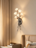 Lampe LED à 3 têtes en acier inoxydable avec motif floral doré, en acrylique, à intensité variable pour la décoration artistique de la maison et des villas