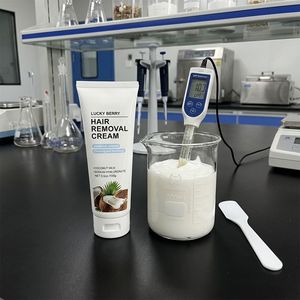 <span class=keywords><strong>Crema</strong></span> <span class=keywords><strong>Depilatoria</strong></span> Eficaz e Indolora para Eliminar el <span class=keywords><strong>Vello</strong></span> de Brazos, Piernas, Pecho y Área Púbica, Apta para Todo Tipo de Piel - Product Image 4