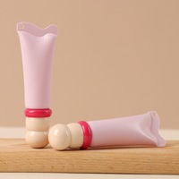 Gloss à lèvres cosmétique de couleur personnalisée, crème pour les yeux, tube souple pour l'emballage, tube pour baume à lèvres
