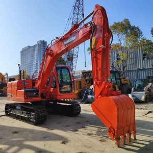 Mini-excavatrice sur chenilles DOOSAN DX140lc d'occasion, 14 tonnes, moteur d'origine, faible nombre d'heures de fonctionnement, petite pelle hydraulique pour travaux forestiers - Product Image 1