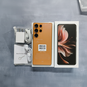 กระเป๋าถือสุดหรูรุ่นใหม่ โทรศัพท์มือถือแบบมีปุ่มกด สมาร์ทโฟนที่ล็อคได้ ความจุ 256GB - Product Image 1