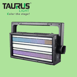 Projecteur Stroboscopique LED RGBW Haute Puissance Cyclone 5000, Étanche IP65, Contrôle par Pixels, pour Spectacles Extérieurs - Product Image 1