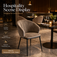 Chaises de salle à manger à dossier recueilli, forme tonneau et assise en velours fauve pour restaurant de centre commercial, restaurant de promenade et café de bord de mer