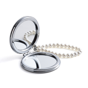 Miroir de maquillage compact rond double face avec housse en tissu et chaîne perlée en fausses perles, miroir cosmétique de poche portable - Product Image 4