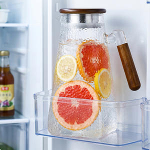 <span class=keywords><strong>Jarra</strong></span> de <span class=keywords><strong>agua</strong></span> y tetera moderna de vidrio de borosilicato martillado de 1600ml/1800ml con mango de madera, tapa con infusor de acero inoxidable, ecológica - Product Image 3