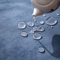 Tapis de canapé en peluche de style dessin animé, design moderne et luxueux, imperméable, anti-adhérent aux poils, respirant, en nylon, pour chiens et chats, idéal pour les voyages