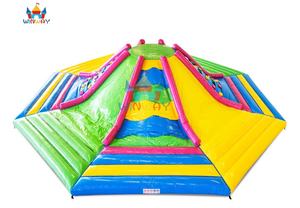 Grande <span class=keywords><strong>structure</strong></span> de jeu <span class=keywords><strong>gonflable</strong></span> pour enfants avec mur d'escalade et toboggan multicolores pour fêtes en plein air / <span class=keywords><strong>location</strong></span> - Product Image 4