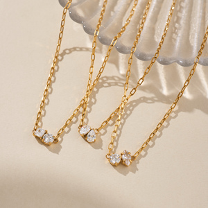 2025 Dazan New Ins 18K Chapado en oro Acero inoxidable Francés Minimalista Lucky Grass Tear Zircon 3 Diseño Garra Collar con clip de papel - Product Image 2