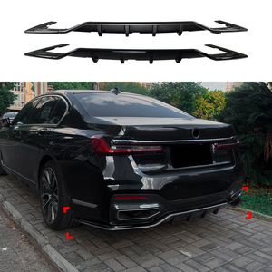 Alerón Trasero para BMW Serie 7 G11 G12 M Sport 2019-2022, Material ABS con Acabado Negro Piano y Textura de Fibra de Carbono - Product Image 1