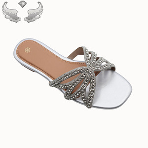 Fashionable Lightweight Women's Sandals Custom logo Packaging Outdoor Wear Trendy Sandals Slippers Women's Sandals Manufacturer - Product Image 2