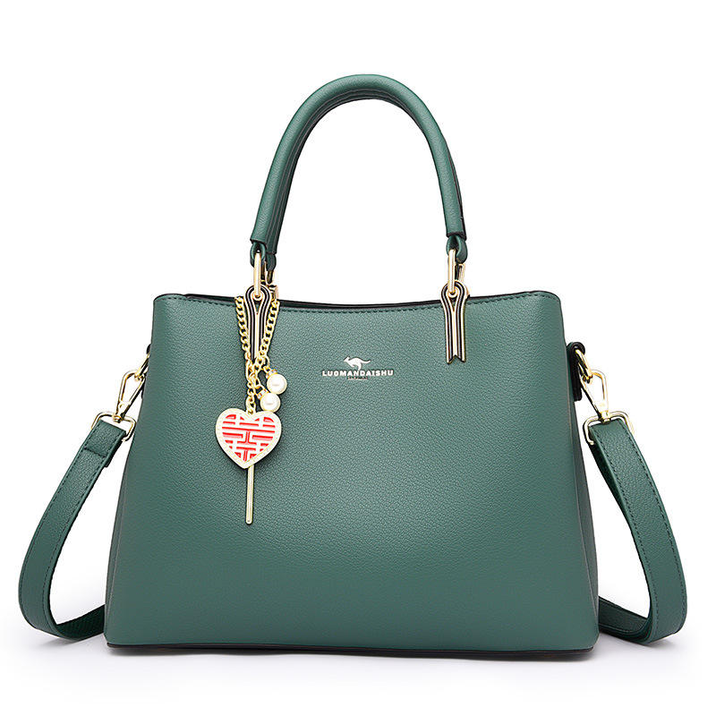 สีเขียว