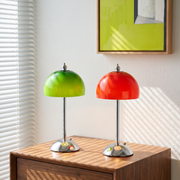 Lámpara de Mesa LED Vintage Bauhaus con Pantalla de Vidrio en Forma de Hongo, Base de Metal Cromado, Inalámbrica y Recargable, para Mesita de Noche, Sala de Estar
