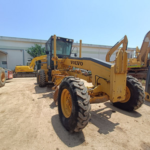 รถเกรดเดอร์ Volvo G740 แบบโครงสร้างแบบประกบ ขับเคลื่อนด้วยเครื่องยนต์ดีเซล Cummins M11 กำลัง 210 แรงม้า น้ำหนักใช้งาน 16.1 ตัน - Product Image 1