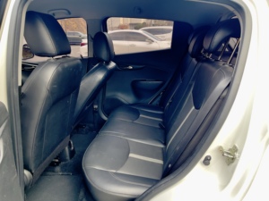 Chevrolet Spark 2019, Sedán de Gasolina con Volante a la Izquierda, Coche Usado de Corea para Exportación, Automático, Tracción Delantera, 5 Asientos, Mini Coche Urbano - Product Image 5