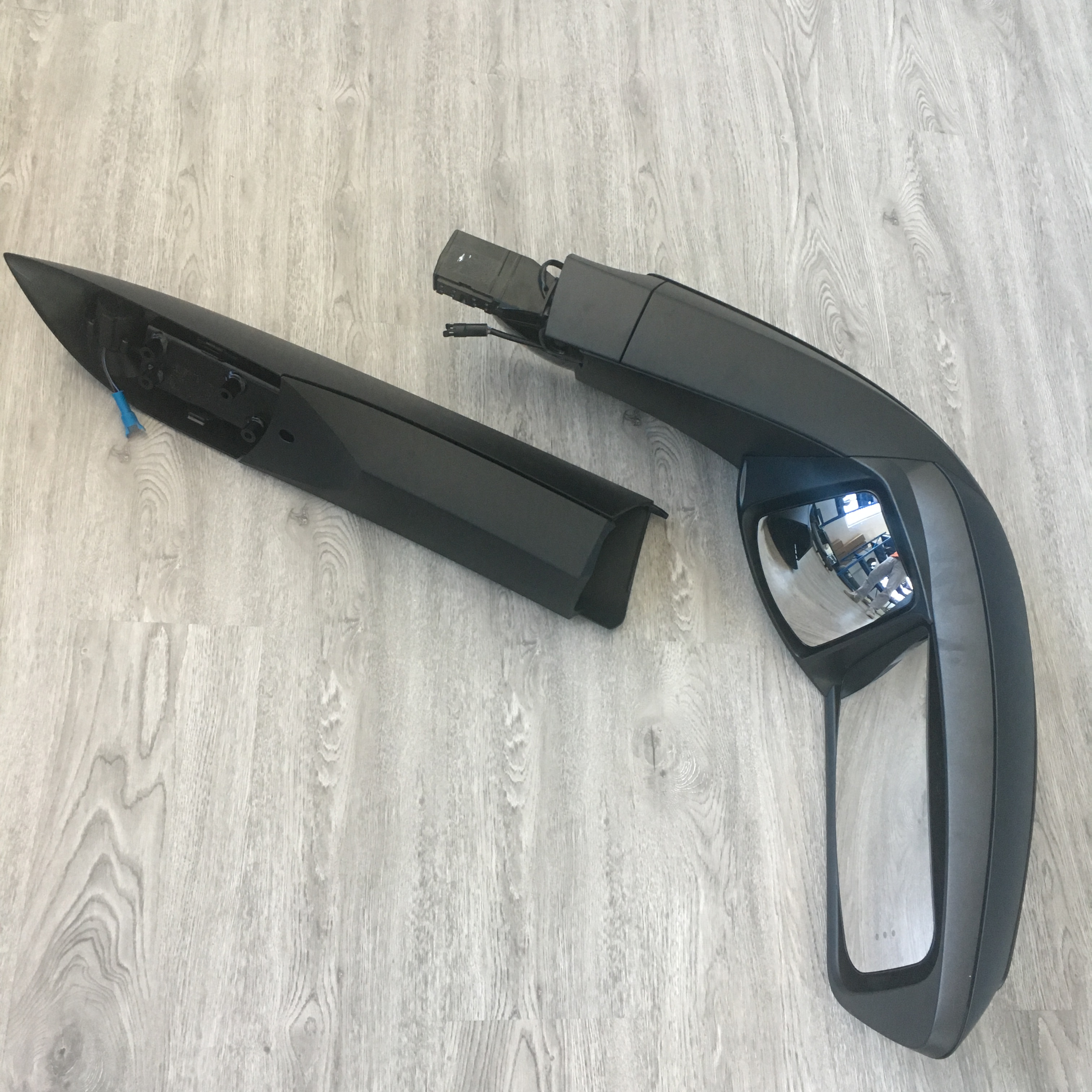 High-quality 24V Electric Bus Rearview Mirrors for Vehicles