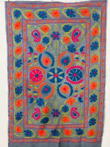 Couvre-lit en coton brodé Suzani, couverture décorative, tapis mural Ouzbek Suzani, décoration bohème pour la maison, assortiment en gros B2B - Product Image 3