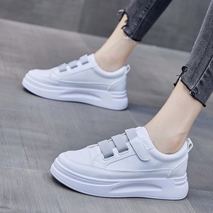 Wholesale Customization High Quality Spring and Autumn Thick Bottom Versatile Flat Wholesale Shoe Women Casual Walking Shoes
