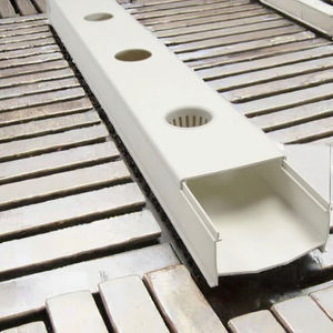 Large Vertical NFT Hydroponics Grow Systems with PVC Gully <b>for</b> Lettuces in <b>Greenhouse</b> Durable PC Sheet <b>Cover</b> - Product Image 3