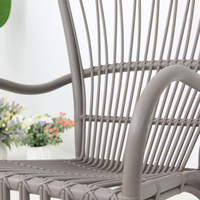 Chaises de bistrot d'extérieur personnalisées, mobilier moderne en plastique pour Restaurant et café
