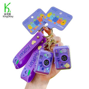 พวงกุญแจกล้อง 3 มิติ ขนาดเล็ก พร้อมไฟ LED และเสียง - Product Image 2