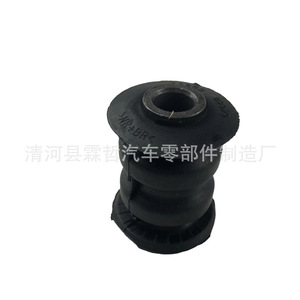 Silentbloc de bras de suspension inférieur Nissan Tiida 54560-ED500 – Pièce de rechange non indépendante - Product Image 1
