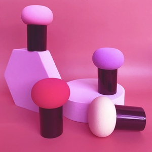 Pennello Trucco Ultra-Morbido a Forma di Fungo per Correttore Capelli e Fondotinta, Spugna per Chignon, Dettagli e Correttore Occhiaie Jiangxi Ganzhou - Product Image 4
