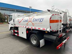 Nuevo Camión <span class=keywords><strong>Cisterna</strong></span> <span class=keywords><strong>de</strong></span> Combustible Mini en Oferta, Precio <span class=keywords><strong>de</strong></span> Remolques <span class=keywords><strong>Cisterna</strong></span>, Camión <span class=keywords><strong>de</strong></span> Combustible <span class=keywords><strong>de</strong></span> 12 Toneladas, 4x2, 5 Toneladas, 5,000 <span class=keywords><strong>Litros</strong></span>, 1000 Galones, 5 Toneladas, 5,000L - Product Image 2