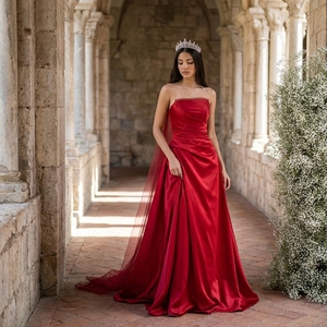 Vestido de Noche Elegante Rojo Satinado Nt152, Sin Tirantes, Corpiño Fruncido, Cintura Drapeada, Corte en A, Vestido Formal Jancember - Product Image 1