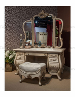 Ensemble de vanité de maquillage de structure en bois de conception française avec l'ensemble victorien européen de coiffeuse de miroir